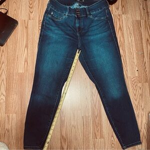 Torrid Dark Indigo Skinny Jeans with wide waist band Size 18R
